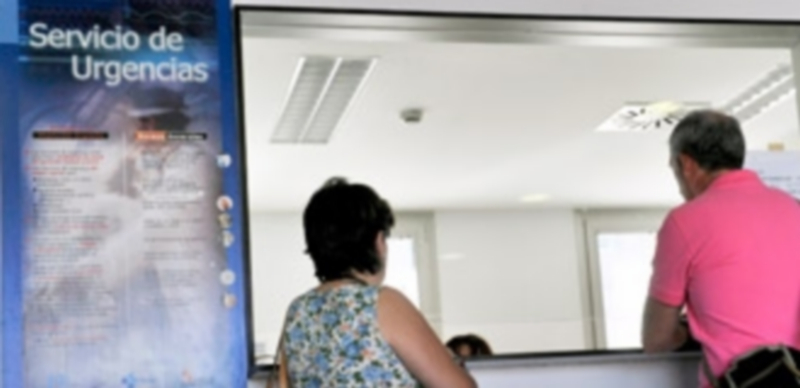 Los sanitarios argumentan que la improvisación es frecuente en el Hospital. / A. C.