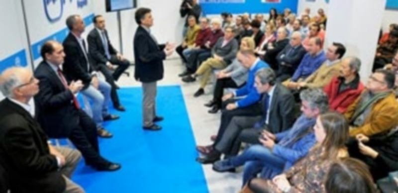 Un momento del foro en la sede del PP de Segovia