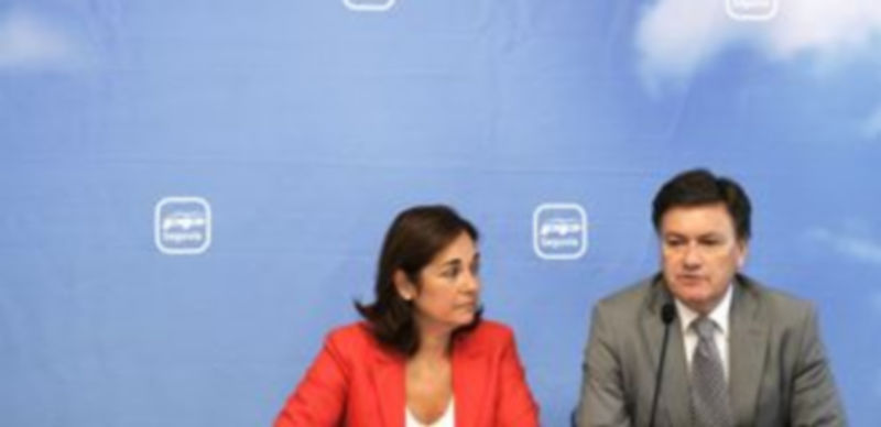 El PP confía en que las reformas del Gobierno acelerarán la recuperación 1 Beatriz Escudero y Francisco Vázquez