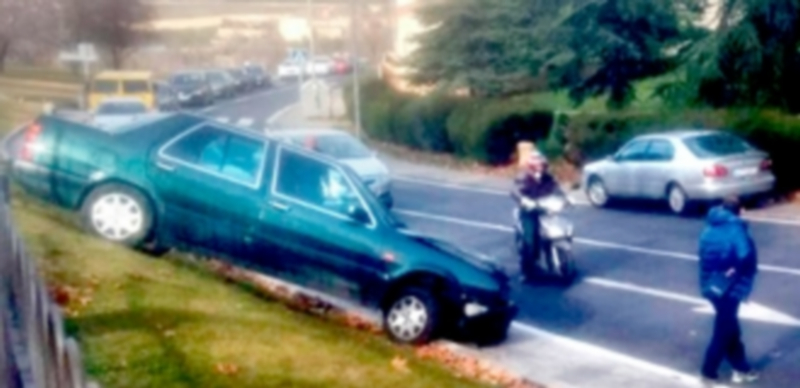 Uno de los vehículos implicados en el accidente de San Gabriel. / Kamarero