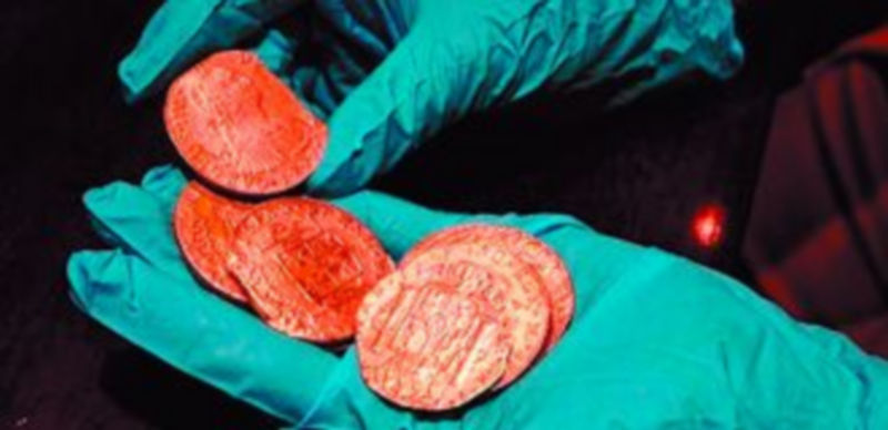 El propósito es que parte de las monedas recuperadas recalen en el futuro museo de la Casa de la Moneda. / El Adelantado