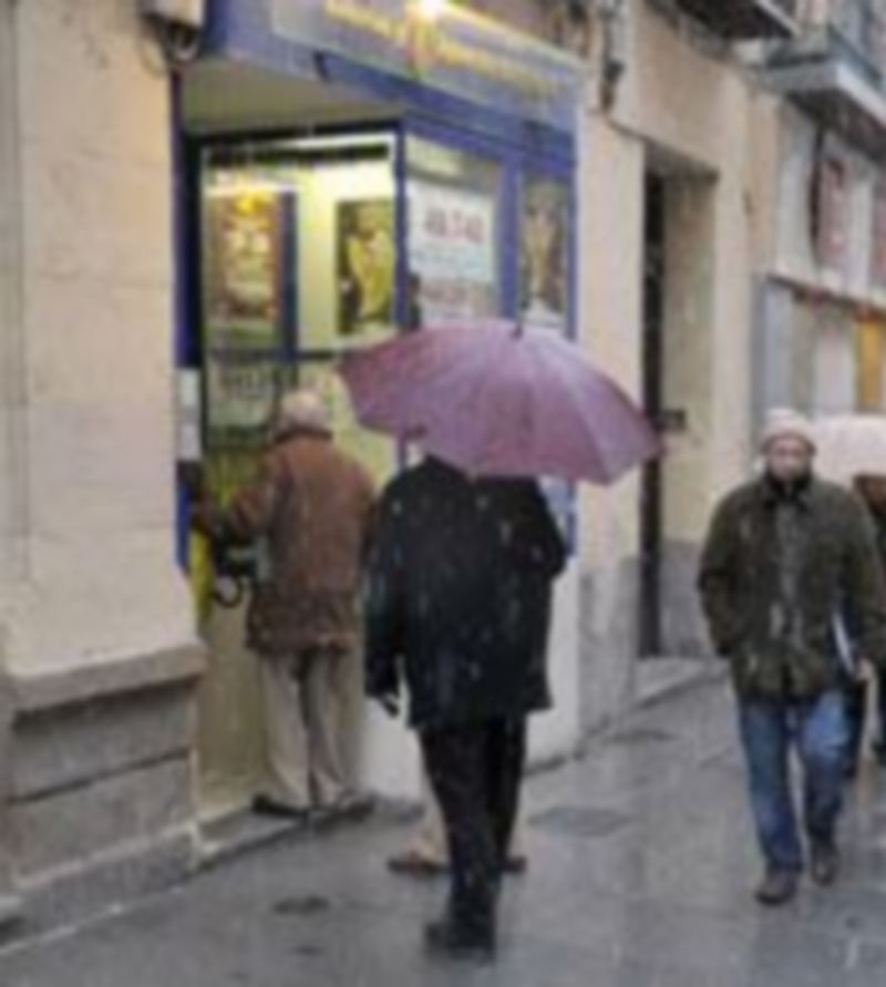 Los segovianos apuran estos últimos días para comprar lotería de “El Niño”. /ALBERTO BENAVENTE