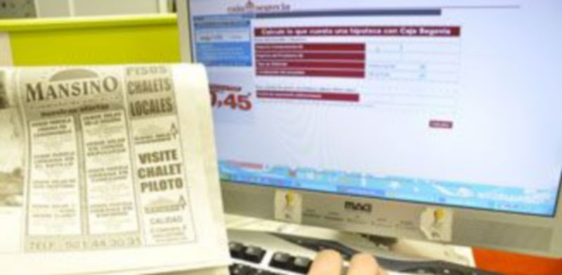 Las páginas web de las entidades financieras disponen de simuladores de hipotecas. / Juan Martín