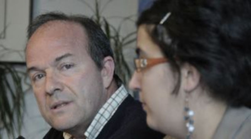 Antonio Sáez Aguado analizará hoy en Segovia la actualidad sanitaria 1 Luis Gómez de Montes y Mónica Martín presentaron la actividad organizada por la Comisión de Sanidad del PP. / Juan Martín