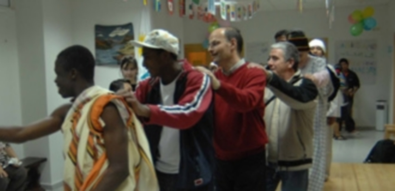 Una actividad de integración celebrada en el Centro Intercultural Asiri