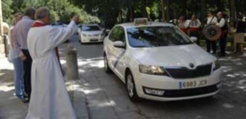 Los taxistas celebraron la fiesta de San Cristóbal 1 / Fotos: Elena Peña