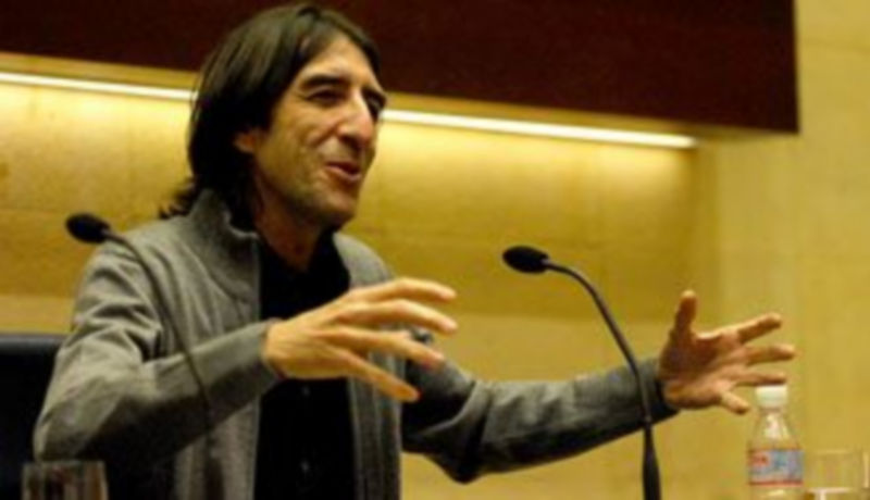 El escritor Benjamín Prados