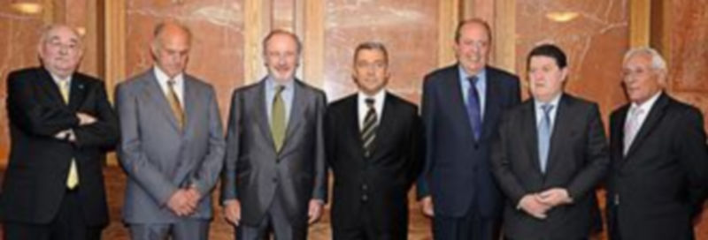 Los presidentes de las cajas participantes mostraron al presidente Canario el nuevo proyecto financiero.