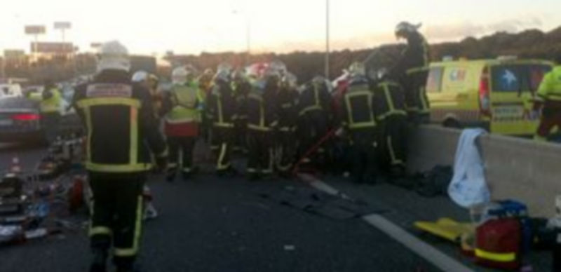 Los bomberos de la Comunidad de Madrid tuvieron que intervenir para excarcelar a las accidentadas. / El Adelantado.