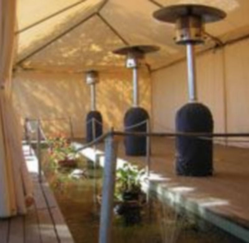 Las estufas de pie o “setas” son ya un elemento de mobiliario muy utilizado por la hostelería en otras ciudades. /EL ADELANTADO