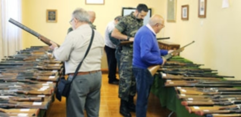 Las armas se encuentran expuestas en la Comandancia de la Guardia Civil y pueden visitarse hasta el viernes. / EL ADELANTADO