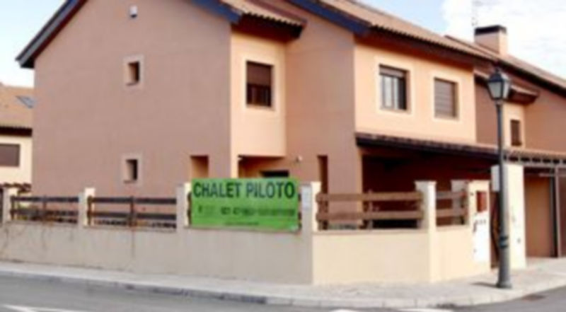 El precio del metro cuadrado construido en Segovia es el cuarto más caro de la región. / Alberto Benavente