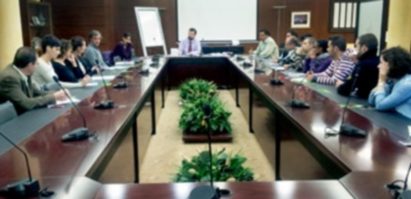 Los servicios gratuitos que ofrece el SIA fueron dados a conocer en la Cámara de Comercio de Segovia. / El Adelantado