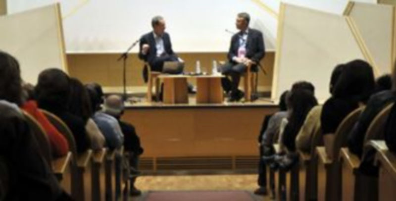 Un momento de la charla entre Iain Begg y Adam Austerfield. / Juan Martín