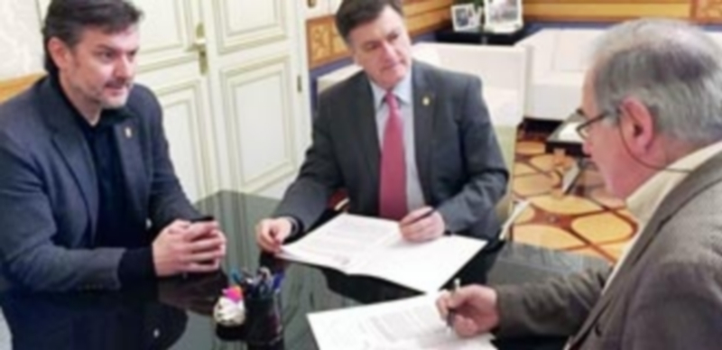 De izquierda a derecha: José Luis Vázquez