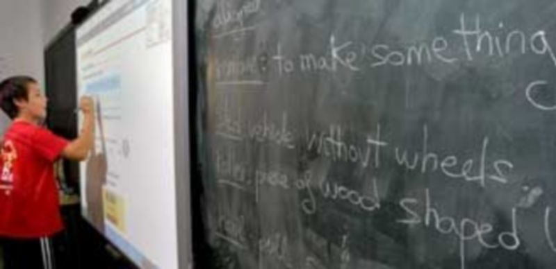 Imagen del desarrollo de una clase en el colegio El Peñascal que sigue el modelo de enseñanza bilingüe. / Kamarero