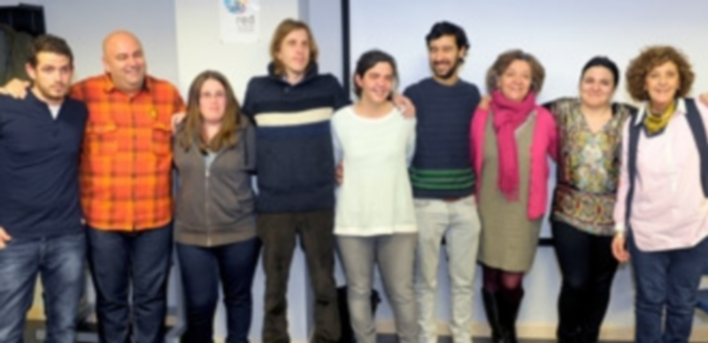 Pablo Fernández (cuarto por la izquierda)