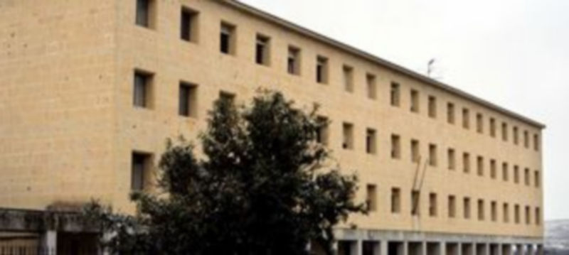 El vicerrectorado ha decidido dar mayor uso a las instalaciones de la Escuela Universitaria de Magisterio./Kamarero