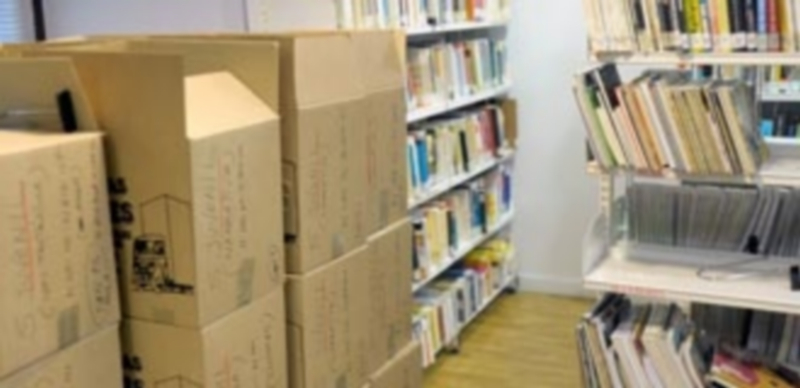 Traslado de fondos de la sede de la Biblioteca de la Calle Real a la del barrio de la Comunidad