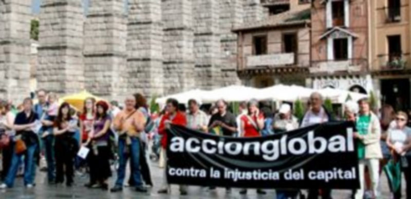 Un momento de la reunión mantenida a los pies del Acueducto en Segovia