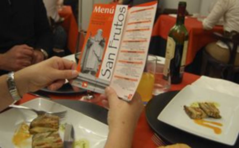 Los menús ofrecen una gran variedad de productos y platos de temporada./J.M.