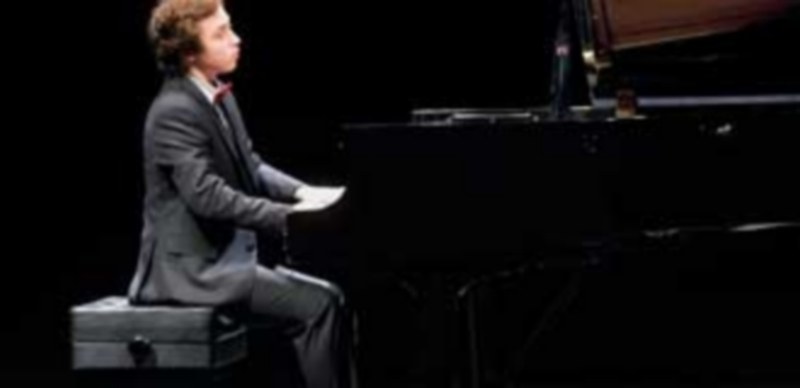 Alexey Starikov es un pianista comedido en el gesto y dominio del teclado./ Kamarero
