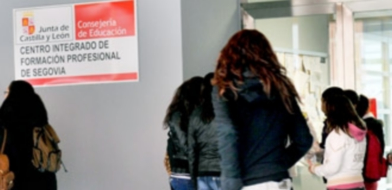 La Junta ultima el proceso de admisión de alumnos de ciclos de FP y FP Básica. / E.A.