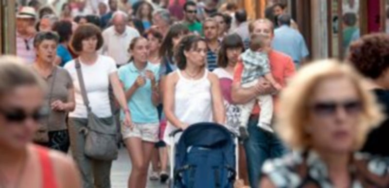 El nuevo censo permitirá conocer la evolución de la población y la vivienda en los últimos diez años. / Kamarero.