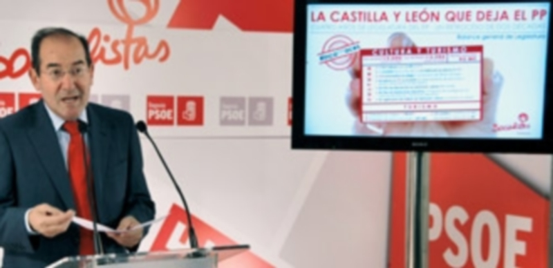 El procurador socialista en la Cortes de Castilla y León Octavio Cantalejo durante la rueda de prensa. / EL ADELANTADO