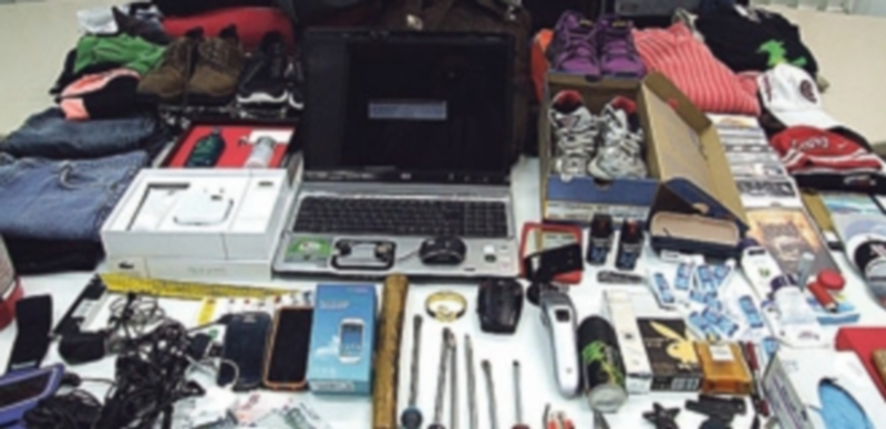 Material robado y herramientas utilizadas en los hechos delictivos. / El Adelantado