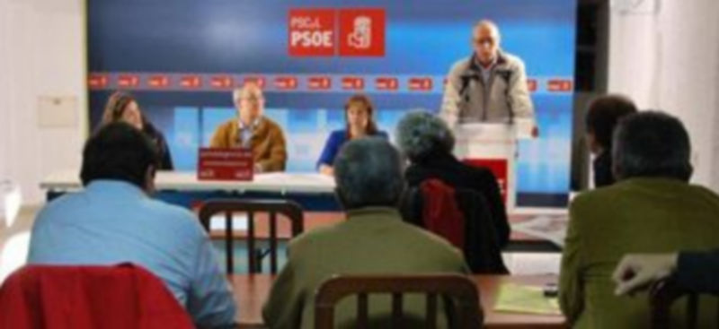 Imagen de la reunión celebrada por la Agrupación local del PSOE de Segovia el pasado viernes. / El Adelantado