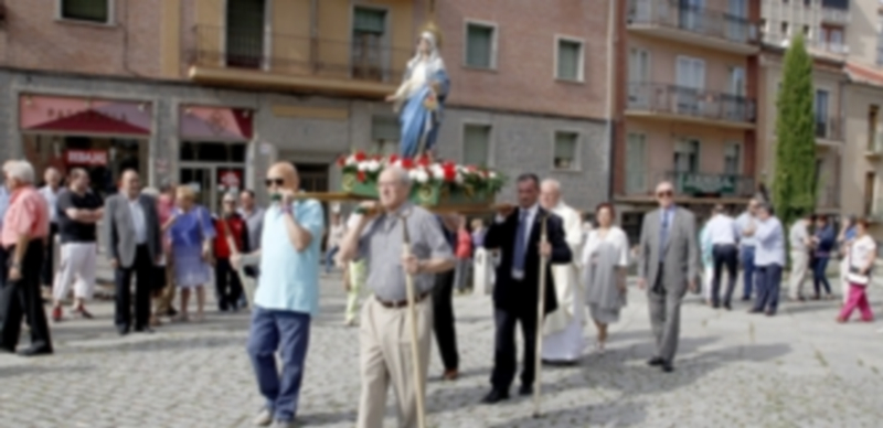 ¡Que viva Santa Marta! 1 Tanto los camareros como vecinos de la ciudad han participado activamente en las actividades. / NEREA LLORENTE