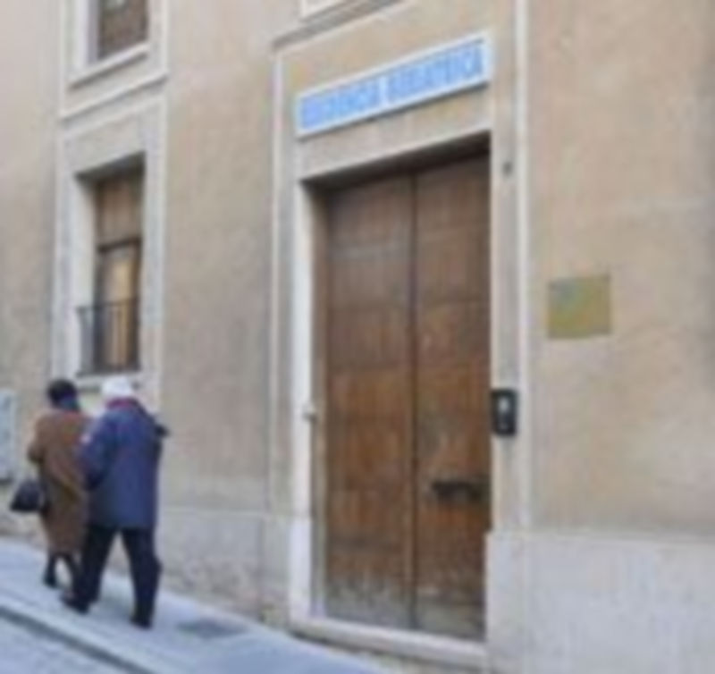 Fachada de la residencia geriátrica ASER