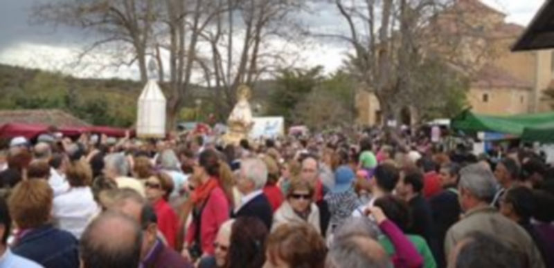 La lluvia deslució la romería de Hornuez 1 La romería de la Virgen de Hornuez es una de las más multitudinarias de la provincia. / El Adelantado