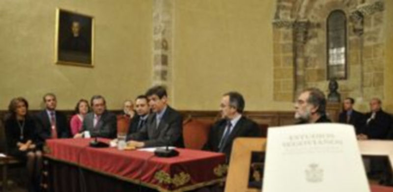 El director de la Real Academia de San Quirce