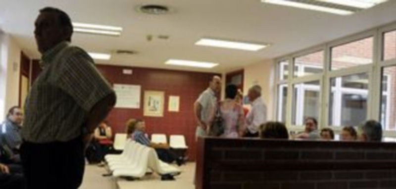 Imagen de las salas de espera de las consultas de Atención Especializada del Hospital General. / Juan Manuel