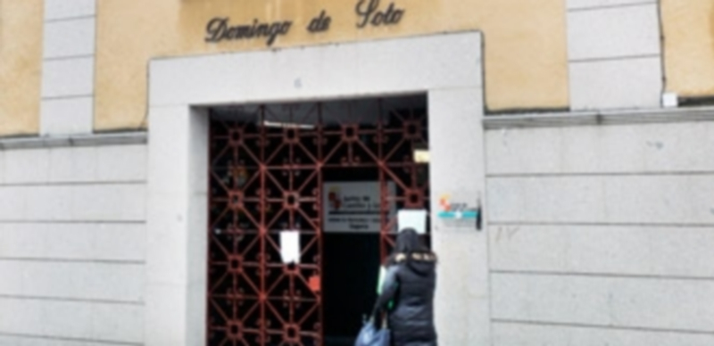 La propuesta de plantilla de docentes para el próximo curso prevé suprimir nueve puestos en Segovia. / Kamarero