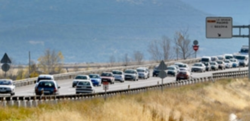 La alta intensidad circulatoria que registra la SG-20 aconseja desde hace años su desdoblamiento. / Kamarero