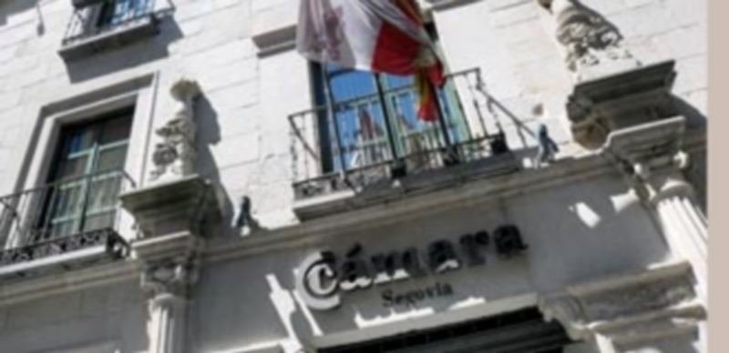 La Cámara de Comercio organiza diversas actividades a lo largo del año para la formación de los empresarios. / Kamarero