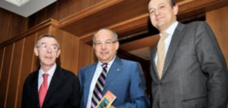 De izquierda a derecha: Antonio Ruiz