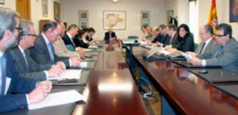 Un momento de la reunión presidida por el delegado de la Junta en Segovia