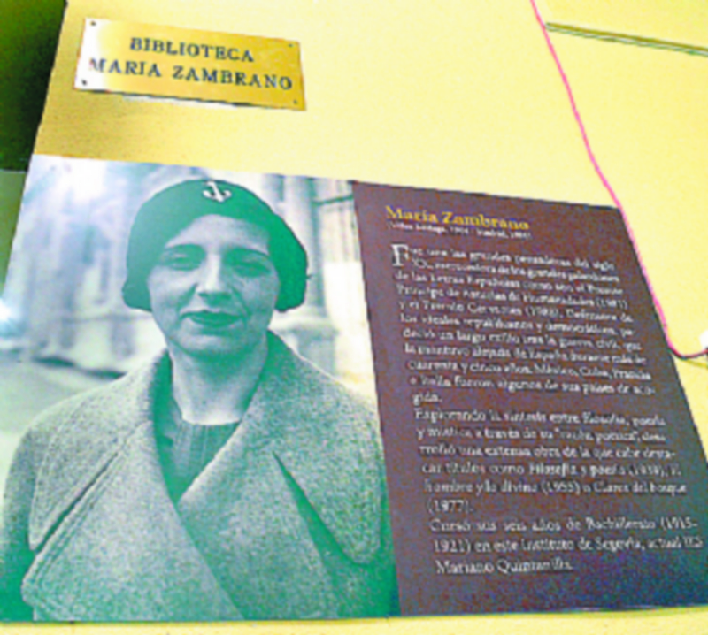 La biblioteca dle instituto lleva el nombre de María Zambrano