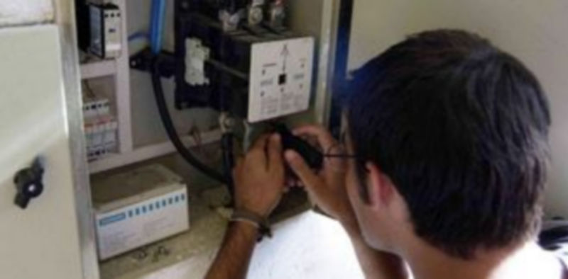 Un empresario electricista