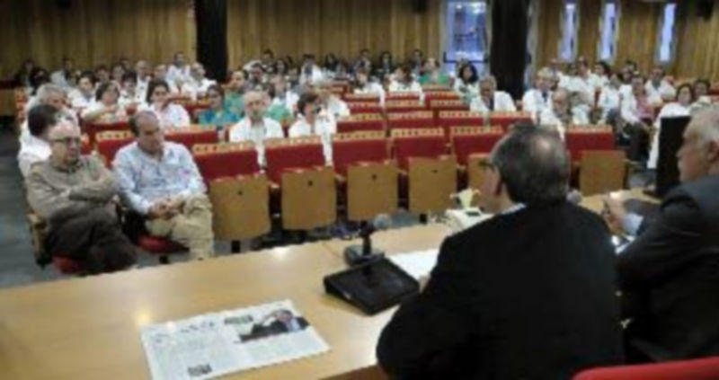 El sindicato CESM celebró ayer asambleas en el Hospital General y en el Colegio de Médicos. / Juan Martín