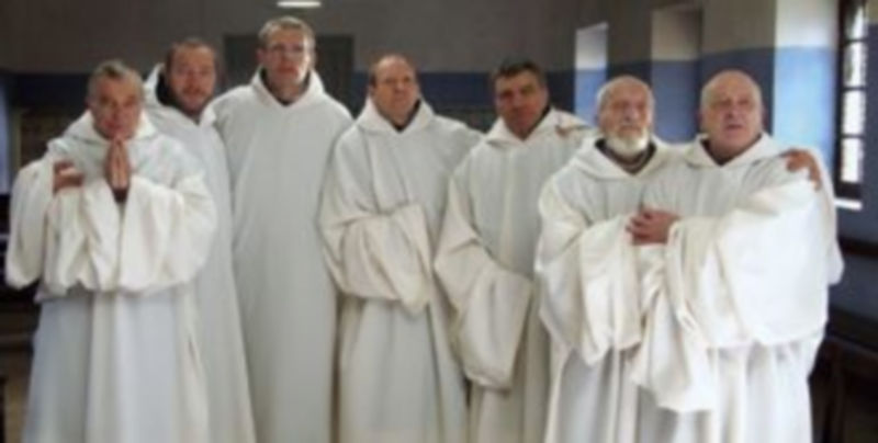 Fotograma de la película francesa De dioses y hombres