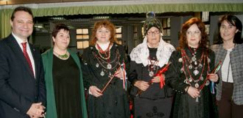 El alcalde Pedro Arahuetes