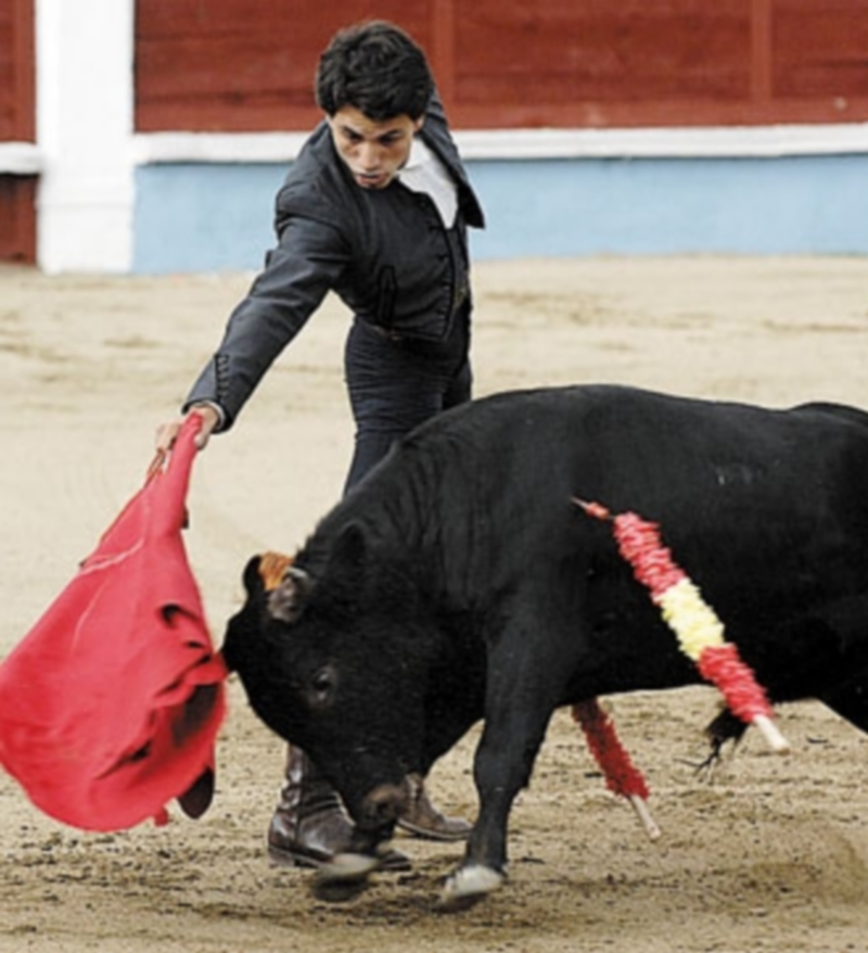 Eusebio Fernández ejerció el buen toreo con la muleta toreando en redondo. / Juan Martín