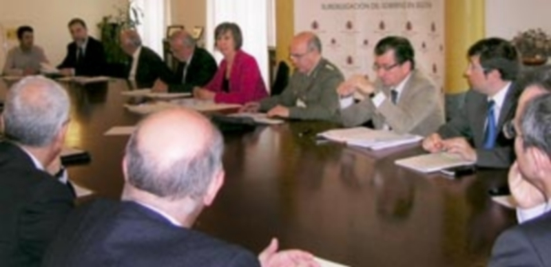 La reunión de la comisión tuvo lugar en la sede de la Subdelegación. / E.A.