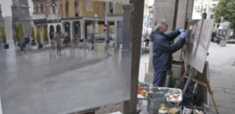 Foto de archivo. Un grupo de artistas que participaron en el Certamen de Pintura Rápida de El Espinar en ediciones anteriores / E.A.