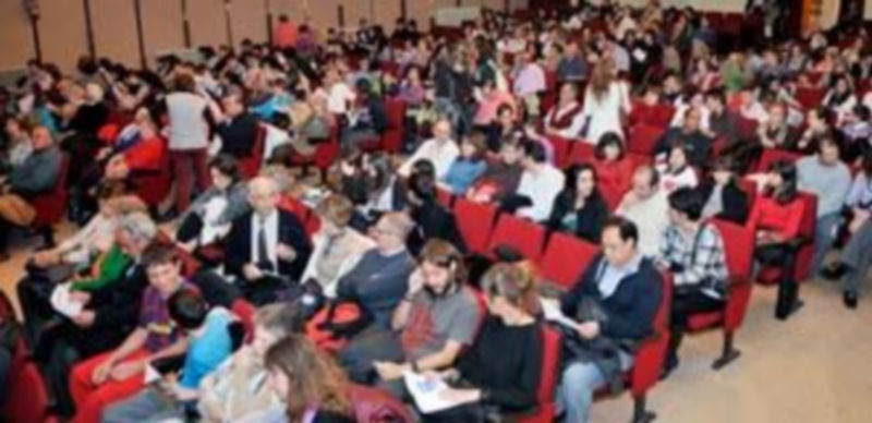 La muestra de teatro ‘Andrés Laguna’ mantiene edición tras edición una buena respuesta del público. / Kamarero